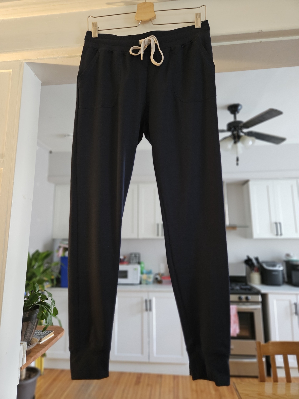 ZYIA Navy Jogger Sweatpants with White Drawstring